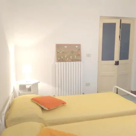 Διαμέρισμα 2 Bedrooms Apartement With Furnished Terrace At 6 Km Away From The Slopes *