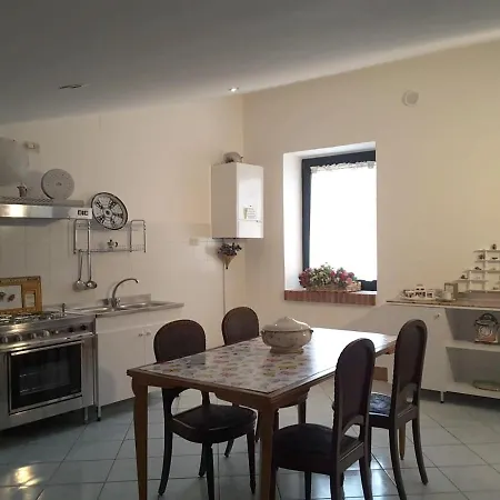Appartement 2 Bedrooms Apartement With Furnished Terrace At 6 Km Away From The Slopes Marsico Nuovo