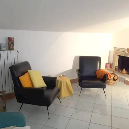 2 Bedrooms Apartement With Furnished Terrace At 6 Km Away From The Slopes